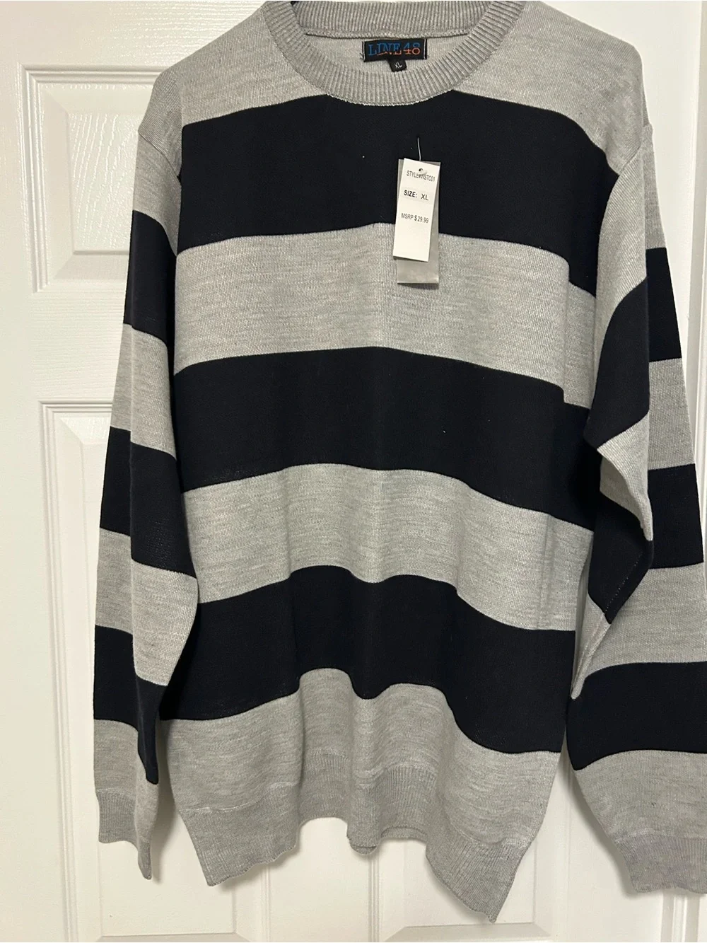 Men's XL Gray & Black Striped Sweaters Line 48 polyester 100 percent New / Tag